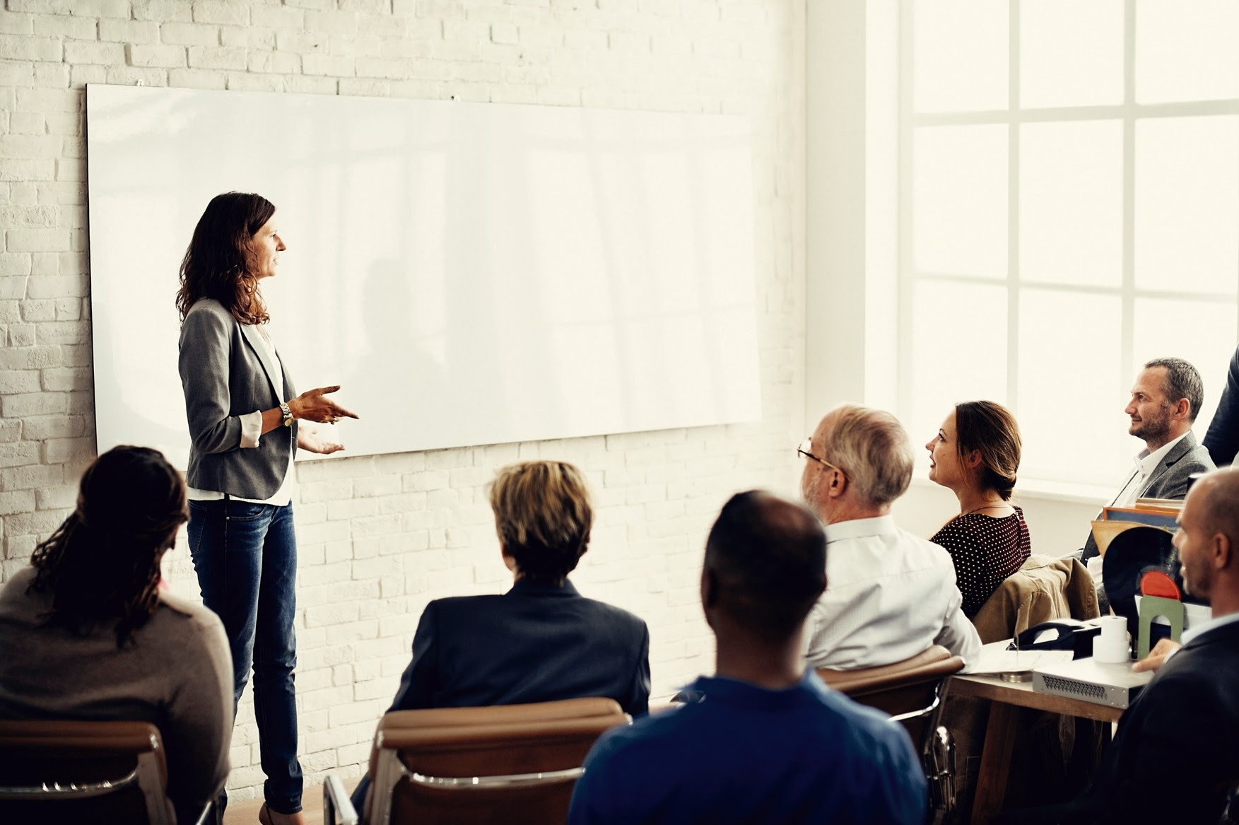 Potencia el talento y mejora resultados: Coaching de equipos paso a paso